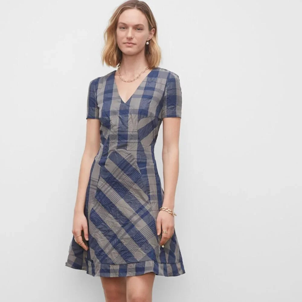 NWT Club Monaco Plaid Seamed V-neck Dress Size 4